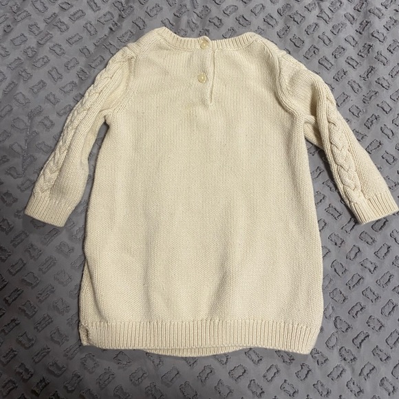 ❤️3/$30❤️Baby Gap Off White Cotton Cable sweater 6-12mths - Picture 2 of 5